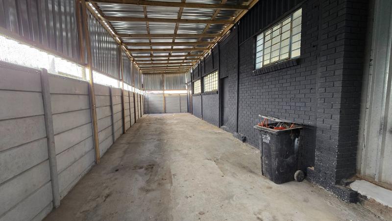 To Let commercial Property for Rent in Parow East Western Cape